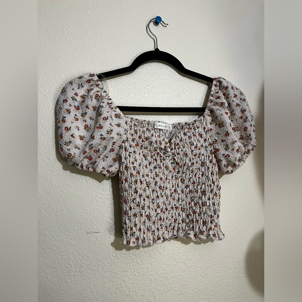 Crop top